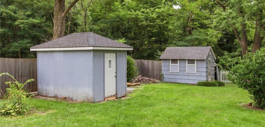 407 N Fairview Avenue, Liberty, MO 64068