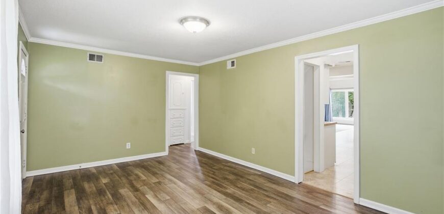 407 N Fairview Avenue, Liberty, MO 64068