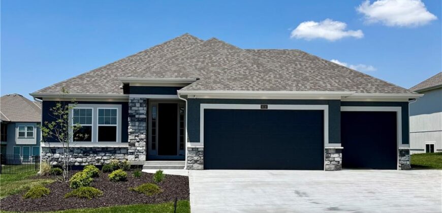 8216 NW 89th Terrace, Kansas City, MO 64153