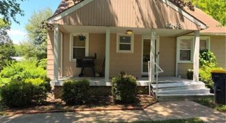 4248 NE Kelsey Road, Kansas City, MO 64116