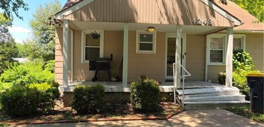 4248 NE Kelsey Road, Kansas City, MO 64116
