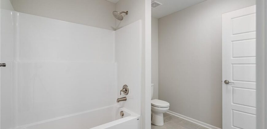 6925 NE 102nd Street, Kansas City, MO 64156