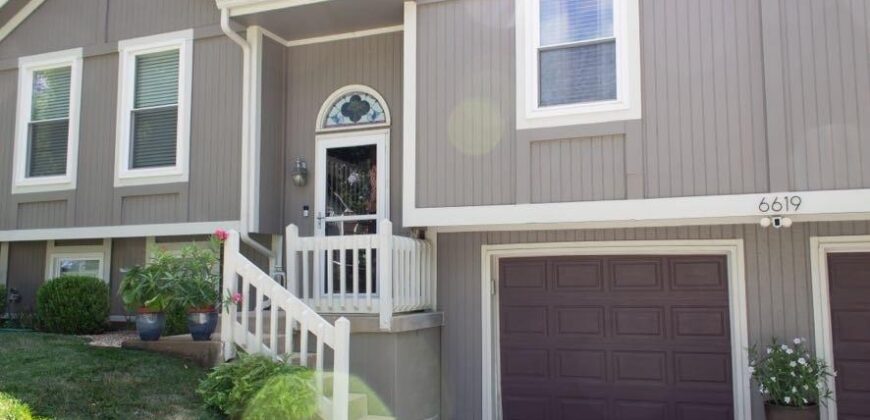 6619 NW Sioux Drive, Kansas City, MO 64152