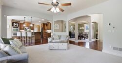7821 N Kirkwood Avenue, Kansas City, MO 64151