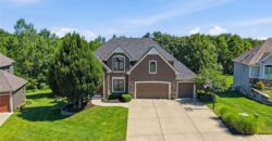 7821 N Kirkwood Avenue, Kansas City, MO 64151