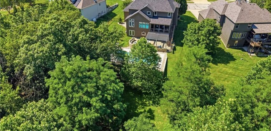 7821 N Kirkwood Avenue, Kansas City, MO 64151