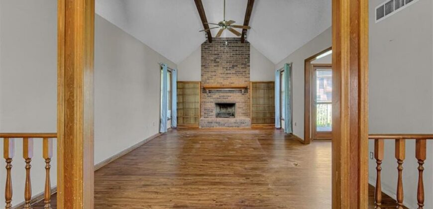 2006 Joy Street, Excelsior Springs, MO 64024