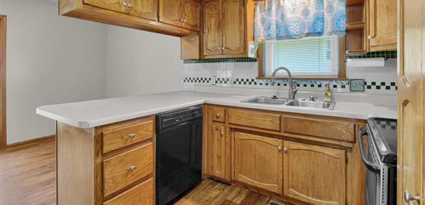 2006 Joy Street, Excelsior Springs, MO 64024