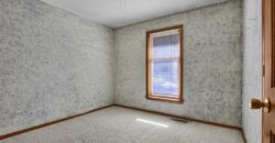 2006 Joy Street, Excelsior Springs, MO 64024