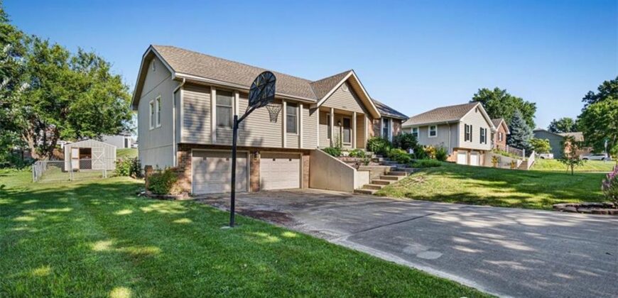 2006 Joy Street, Excelsior Springs, MO 64024
