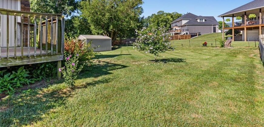 2006 Joy Street, Excelsior Springs, MO 64024