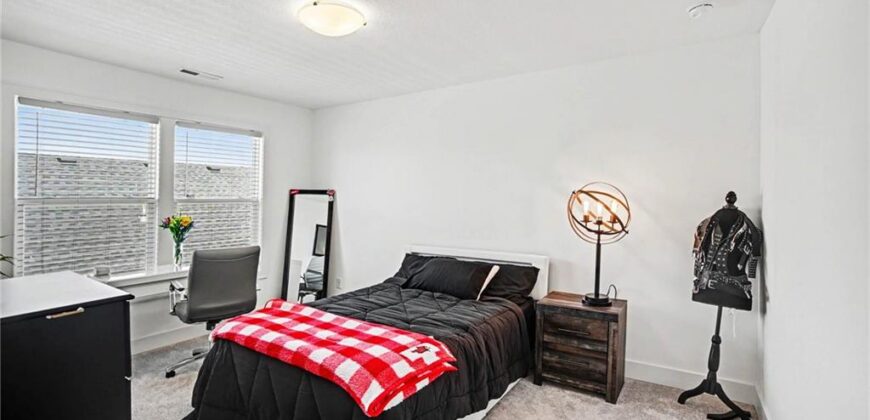 8806 NE 81ST Terrace, Kansas City, MO 64158