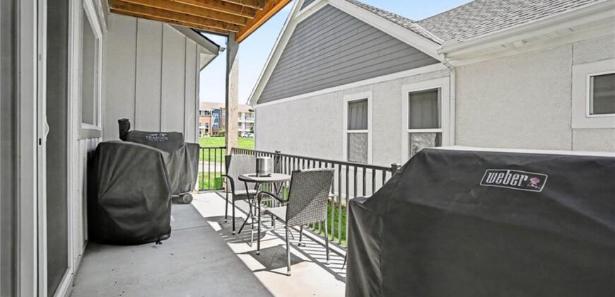 8806 NE 81ST Terrace, Kansas City, MO 64158