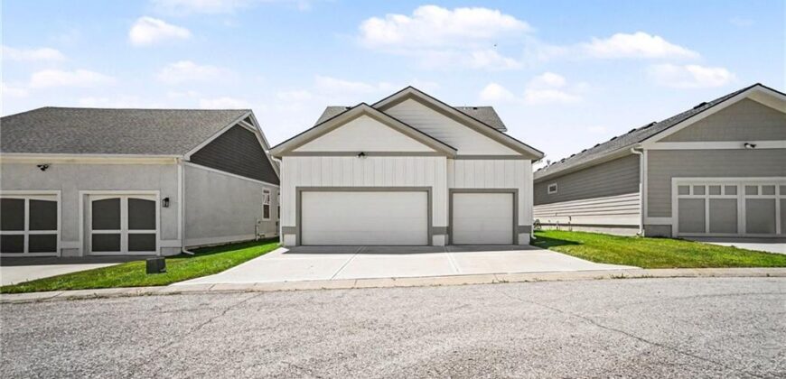 8806 NE 81ST Terrace, Kansas City, MO 64158
