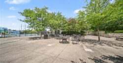 8806 NE 81ST Terrace, Kansas City, MO 64158