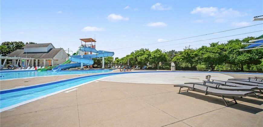 8806 NE 81ST Terrace, Kansas City, MO 64158