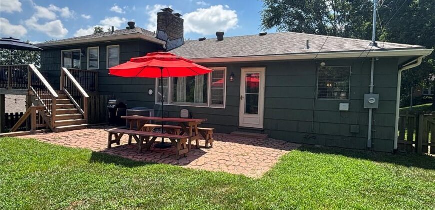 1606 NE 48th Terrace, Kansas City, MO 64118