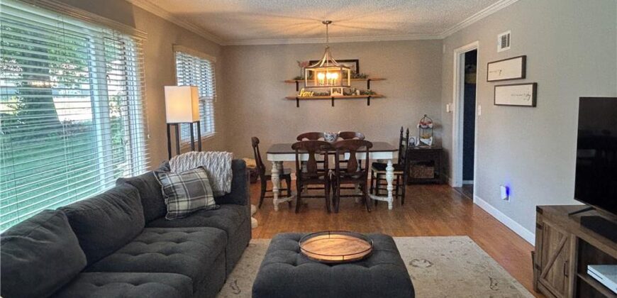 1606 NE 48th Terrace, Kansas City, MO 64118