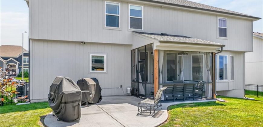 1910 NE 113th Terrace, Kansas City, MO 64155