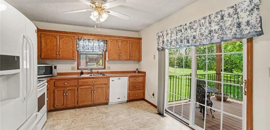 507 E 10th Street, Kearney, MO 64060