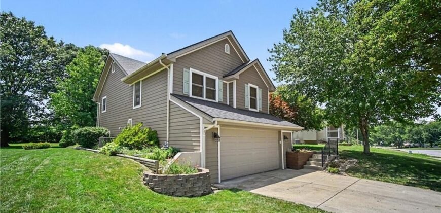 507 E 10th Street, Kearney, MO 64060