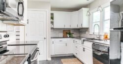 6502 N Main Street, Gladstone, MO 64118