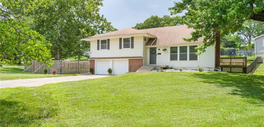 6502 N Main Street, Gladstone, MO 64118