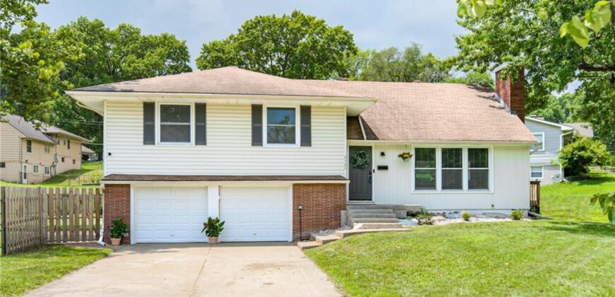 6502 N Main Street, Gladstone, MO 64118