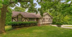 10305 NW Meadow Lane Circle, Kansas City, MO 64152