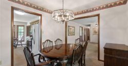 10305 NW Meadow Lane Circle, Kansas City, MO 64152