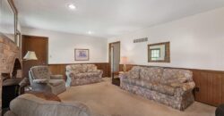 10305 NW Meadow Lane Circle, Kansas City, MO 64152