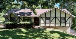 10305 NW Meadow Lane Circle, Kansas City, MO 64152