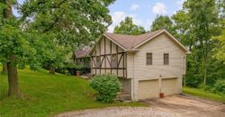 10305 NW Meadow Lane Circle, Kansas City, MO 64152