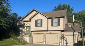 8804 N Anita Avenue, Kansas City, MO 64154