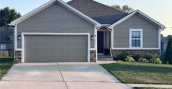 911 W 8th Avenue, Kearney, MO 64060