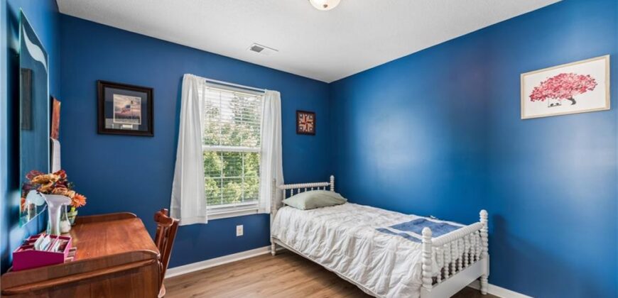 9831 NE 98th Terrace, Kansas City, MO 64157