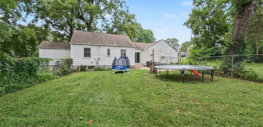 4945 N Lister Avenue, Kansas City, MO 64119
