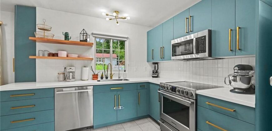 4945 N Lister Avenue, Kansas City, MO 64119