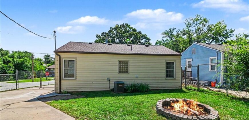 6308 Ravena Road, Pleasant Valley, MO 64068