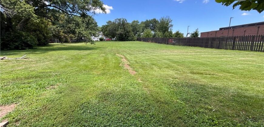 2404 NE 72nd Street, Kansas City, MO 64118