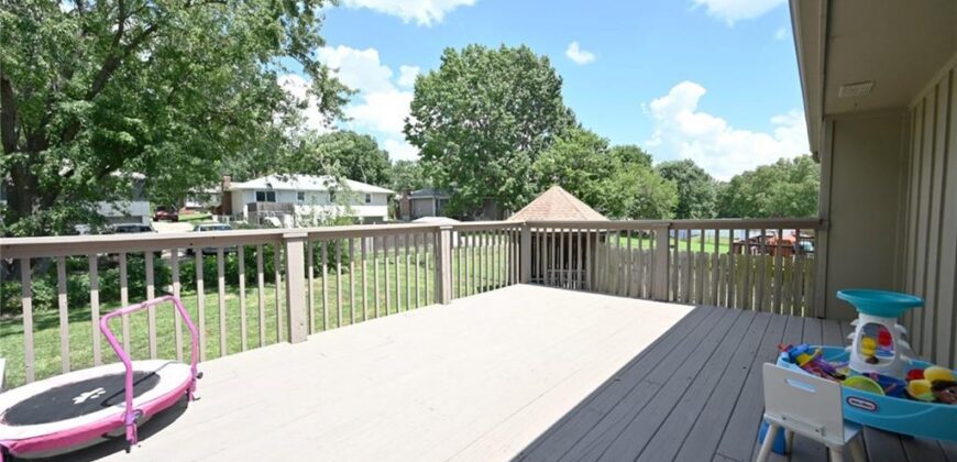 7320 NW 78th Street, Kansas City, MO 64152