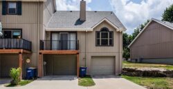112 Stonebridge Lane, Smithville, MO 64089