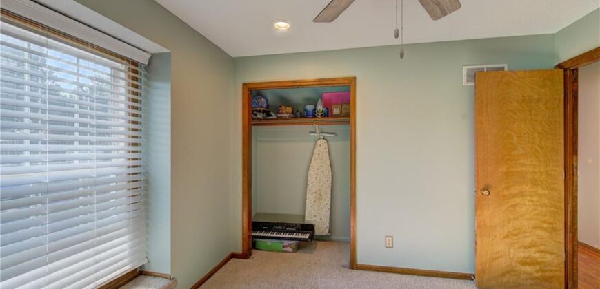 6804 Jason Smith Court, Gladstone, MO 64118
