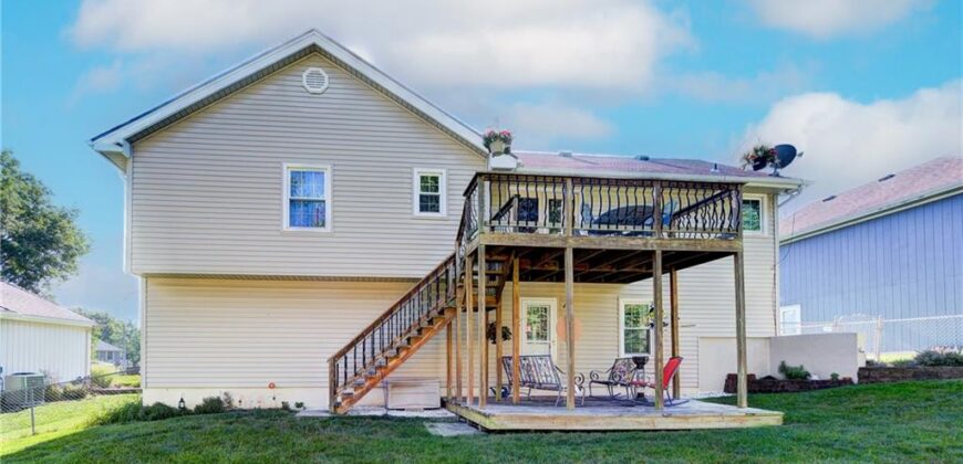 6804 Jason Smith Court, Gladstone, MO 64118