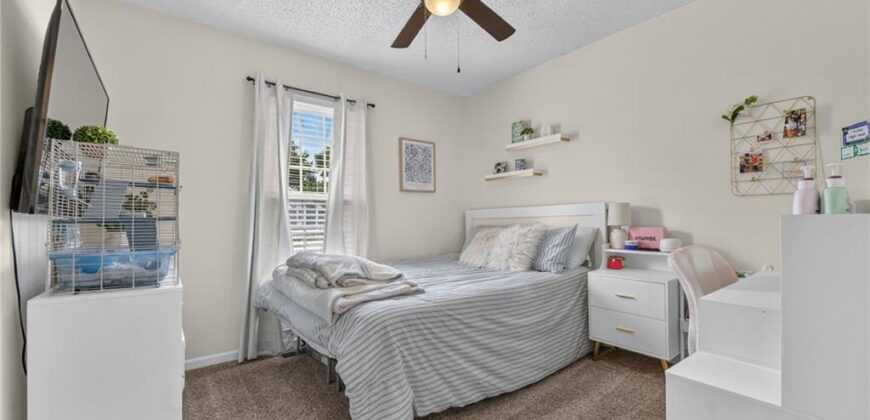503 NEWPORT Drive, Smithville, MO 64089