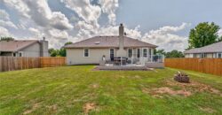 503 NEWPORT Drive, Smithville, MO 64089