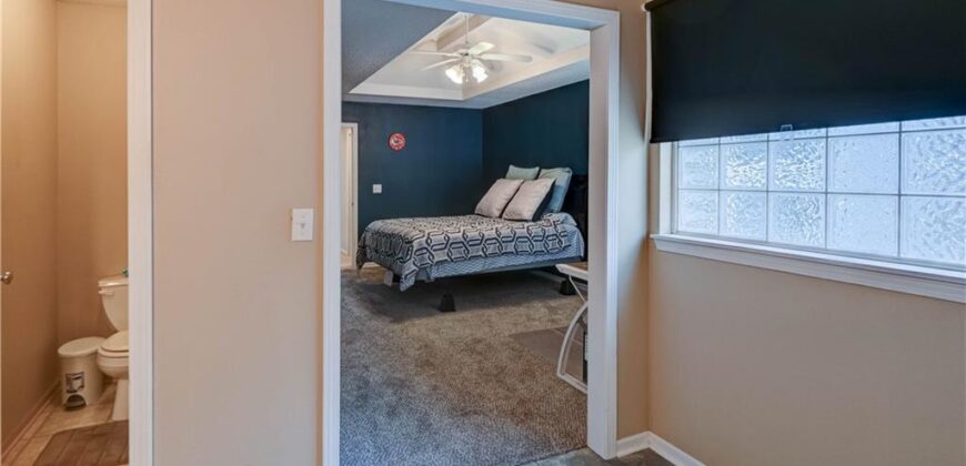 8112 N Lawn Avenue, Kansas City, MO 64119