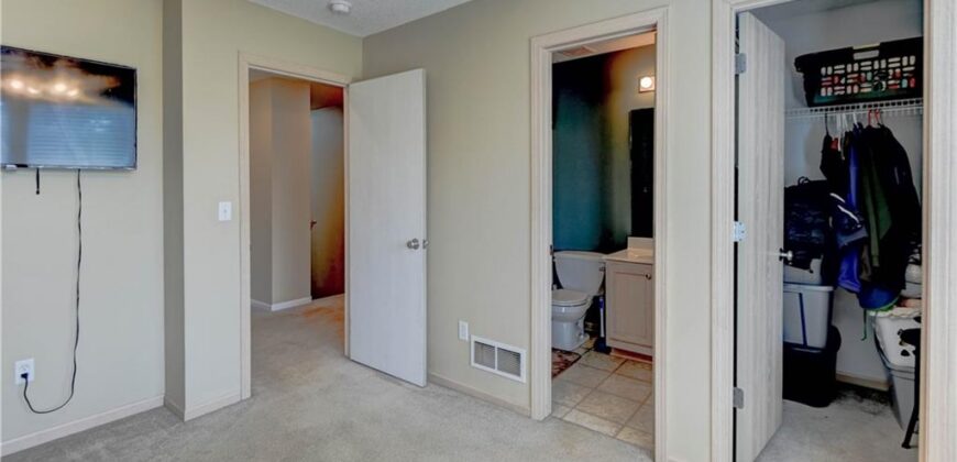 8112 N Lawn Avenue, Kansas City, MO 64119