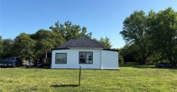 7560 Hoover Road, Smithville, MO 64089