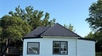7560 Hoover Road, Smithville, MO 64089